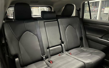 Toyota Highlander, 2025 год, 5 550 000 рублей, 18 фотография