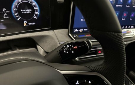 Volkswagen Tiguan, 2025 год, 4 750 000 рублей, 16 фотография