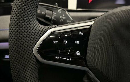 Volkswagen Tiguan, 2025 год, 4 750 000 рублей, 15 фотография