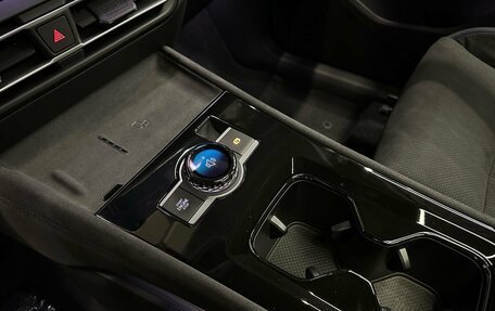 Volkswagen Tiguan, 2025 год, 4 750 000 рублей, 14 фотография