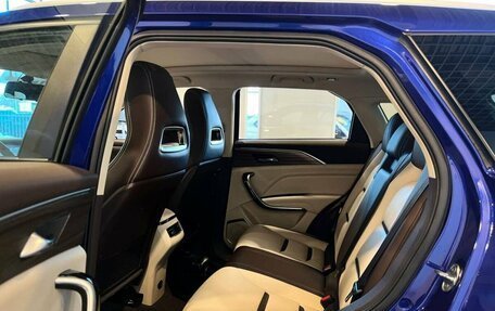 FAW Bestune T77, 2023 год, 1 835 000 рублей, 15 фотография