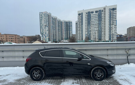 Opel Astra J, 2012 год, 910 000 рублей, 6 фотография