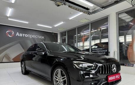 Mercedes-Benz E-Класс, 2021 год, 6 550 000 рублей, 1 фотография