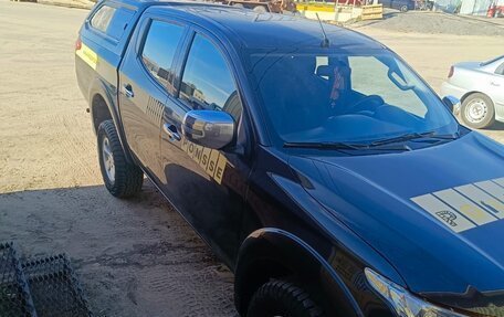 Mitsubishi L200 IV рестайлинг, 2017 год, 1 900 000 рублей, 4 фотография