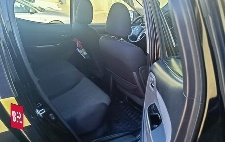 Mitsubishi L200 IV рестайлинг, 2017 год, 1 900 000 рублей, 9 фотография