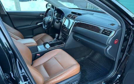 Toyota Camry, 2016 год, 2 450 000 рублей, 9 фотография