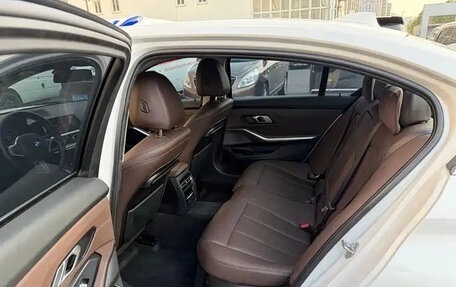 BMW 3 серия, 2022 год, 2 691 852 рублей, 9 фотография