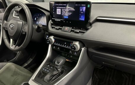 Toyota RAV4, 2025 год, 4 190 000 рублей, 12 фотография