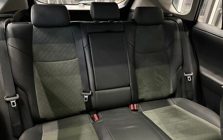 Toyota RAV4, 2025 год, 4 190 000 рублей, 19 фотография