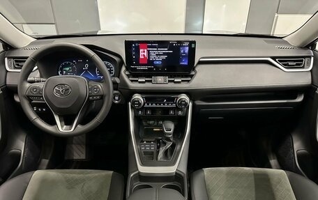 Toyota RAV4, 2025 год, 4 190 000 рублей, 8 фотография