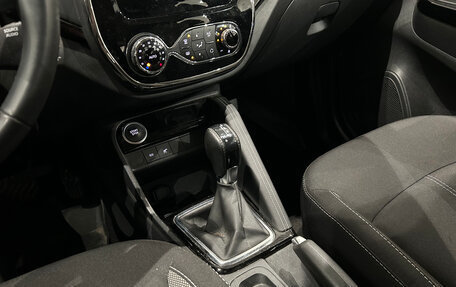 Renault Kaptur I рестайлинг, 2022 год, 1 399 000 рублей, 19 фотография