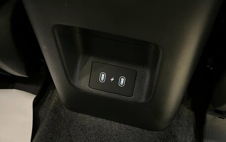 Hyundai Tucson, 2025 год, 4 250 000 рублей, 30 фотография