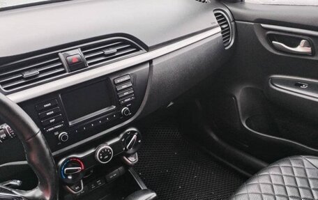 KIA Rio IV, 2018 год, 410 000 рублей, 3 фотография