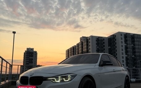 BMW 3 серия, 2015 год, 1 850 000 рублей, 3 фотография