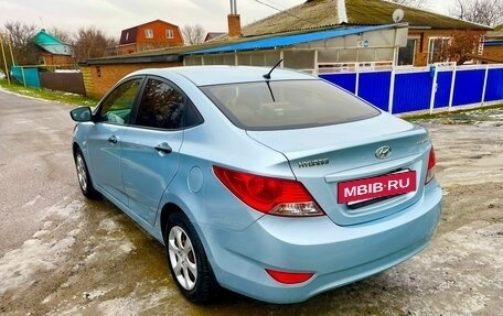 Hyundai Solaris II рестайлинг, 2011 год, 815 000 рублей, 22 фотография