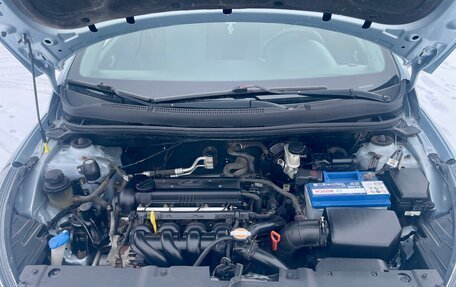 Hyundai Solaris II рестайлинг, 2011 год, 815 000 рублей, 29 фотография