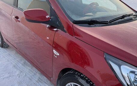 Hyundai Solaris II рестайлинг, 2012 год, 850 000 рублей, 5 фотография