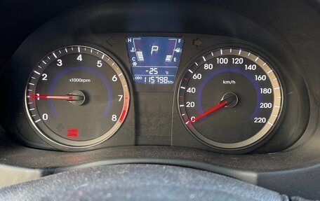 Hyundai Solaris II рестайлинг, 2012 год, 850 000 рублей, 9 фотография