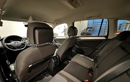 Volkswagen Tiguan II, 2017 год, 1 750 000 рублей, 27 фотография