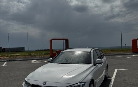 BMW 3 серия, 2016 год, 2 500 000 рублей, 4 фотография