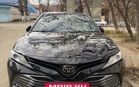 Toyota Camry, 2019 год, 3 150 000 рублей, 4 фотография