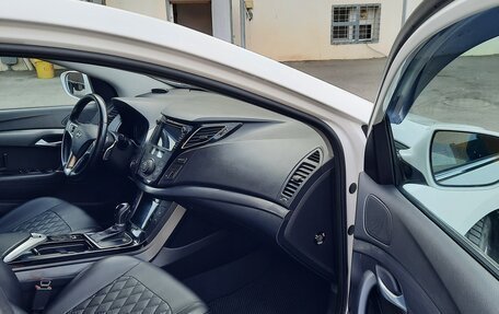 Hyundai i40 I рестайлинг, 2013 год, 1 355 000 рублей, 12 фотография