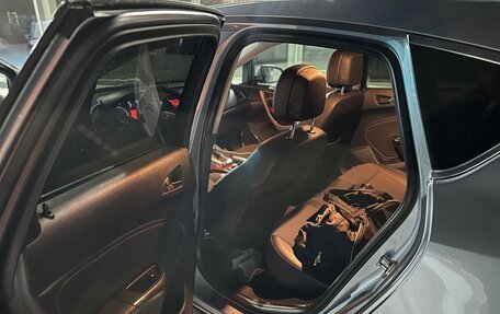 Opel Astra J, 2011 год, 575 000 рублей, 9 фотография