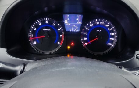 Hyundai Solaris II рестайлинг, 2015 год, 780 000 рублей, 23 фотография