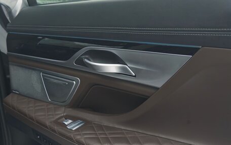 BMW 7 серия, 2021 год, 8 990 000 рублей, 10 фотография