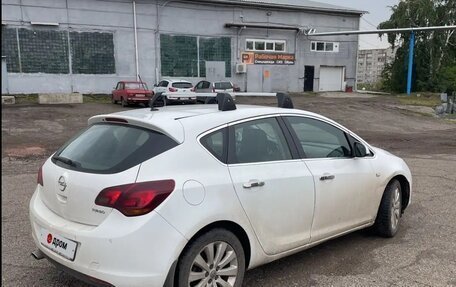 Opel Astra J, 2010 год, 425 000 рублей, 8 фотография