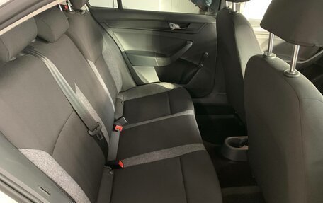 Skoda Rapid II, 2020 год, 1 748 000 рублей, 30 фотография