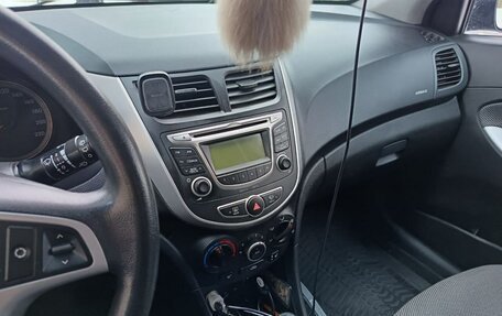 Hyundai Solaris II рестайлинг, 2013 год, 790 000 рублей, 8 фотография