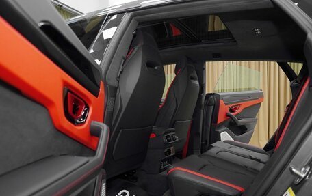 Lamborghini Urus I, 2025 год, 42 800 000 рублей, 30 фотография