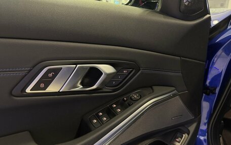 BMW 3 серия, 2021 год, 5 990 000 рублей, 10 фотография