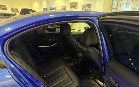 BMW 3 серия, 2021 год, 5 990 000 рублей, 14 фотография