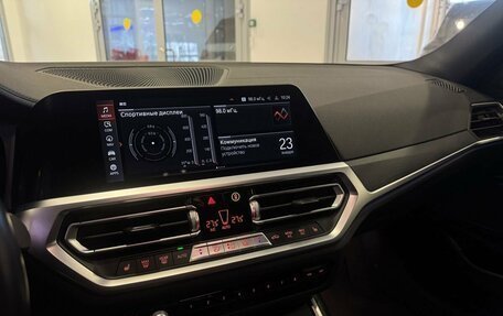 BMW 3 серия, 2021 год, 5 990 000 рублей, 20 фотография