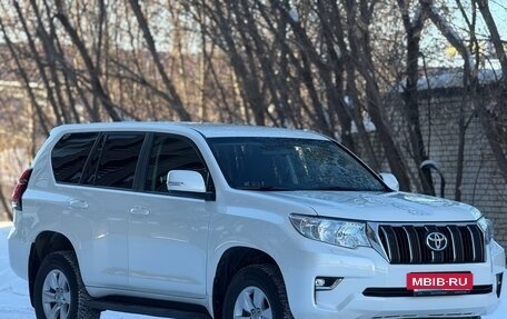 Toyota Land Cruiser Prado 150 рестайлинг 2, 2019 год, 4 950 000 рублей, 8 фотография