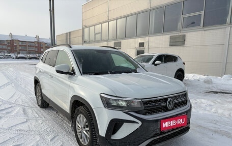 Volkswagen Taos, 2022 год, 2 650 000 рублей, 1 фотография