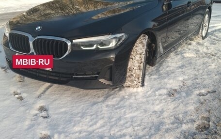 BMW 5 серия, 2020 год, 2 995 000 рублей, 2 фотография