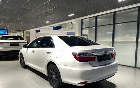 Toyota Camry, 2015 год, 1 800 000 рублей, 5 фотография