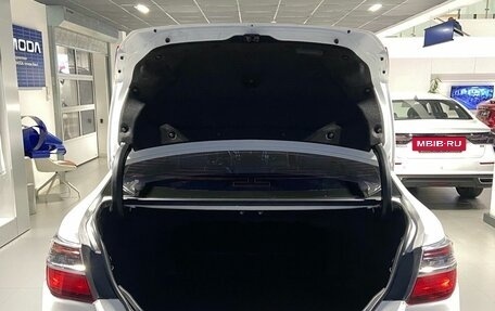 Toyota Camry, 2015 год, 1 800 000 рублей, 16 фотография