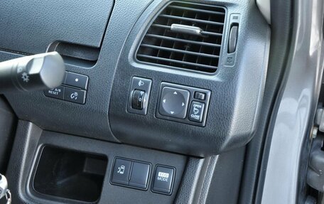 Nissan Serena IV, 2012 год, 1 350 000 рублей, 10 фотография