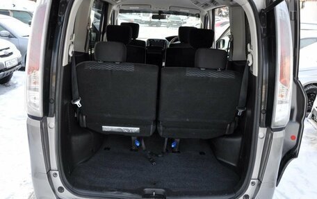 Nissan Serena IV, 2012 год, 1 350 000 рублей, 15 фотография