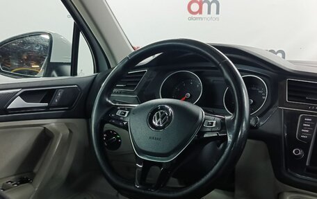 Volkswagen Tiguan II, 2017 год, 2 199 000 рублей, 13 фотография