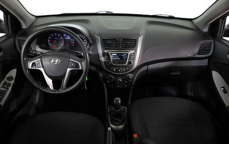 Hyundai Solaris II рестайлинг, 2016 год, 699 000 рублей, 9 фотография