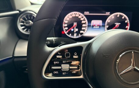 Mercedes-Benz E-Класс, 2018 год, 2 850 000 рублей, 12 фотография