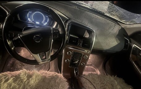 Volvo XC60 II, 2017 год, 2 500 000 рублей, 4 фотография