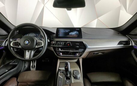 BMW 5 серия, 2018 год, 4 300 000 рублей, 9 фотография