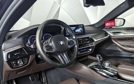 BMW 5 серия, 2018 год, 4 300 000 рублей, 10 фотография