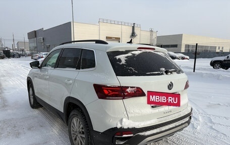 Volkswagen Taos, 2022 год, 2 650 000 рублей, 4 фотография